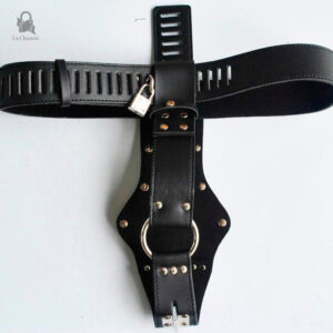 Accessoire de chasteté en cuir élégant