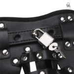 Design ergonomique pour ceinture de chasteté homme