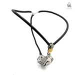 Accessoire de chasteté masculin au design contemporain
